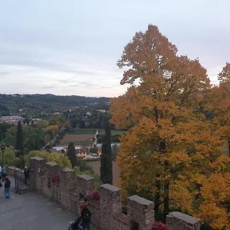 Appartamento Elegante E Spazioso Bilocale In Zona Certosa