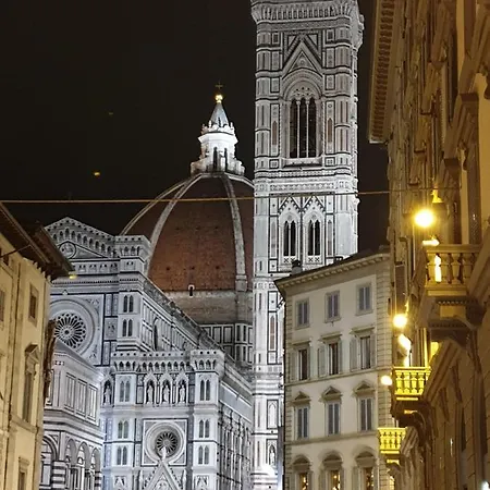 Elegante E Spazioso Bilocale In Zona Certosa * Firenze