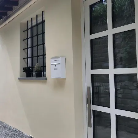Appartamento Elegante E Spazioso Bilocale In Zona Certosa *